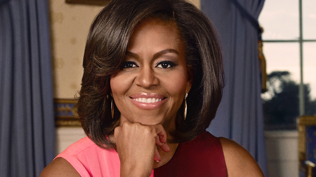 Fosta primă doamnă a Americii, Michelle Obama, își lansează cartea autobigrafică ”Povestea mea”. Cartea este disponibilă în România, cu precomandă