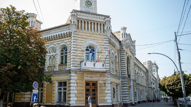 Primăria municipiului Chișinău își modifică programul de activitate