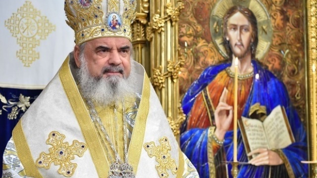 BOR îndeamnă Patriarhiile Constantinopolului și Moscovei să găsească împreună o soluție privind situația bisericească din Ucraina