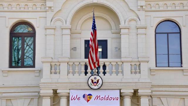 Ambasada SUA la Chișinău așteaptă ca proiectul privind vânzarea Stadionului Republican să fie promulgat rapid