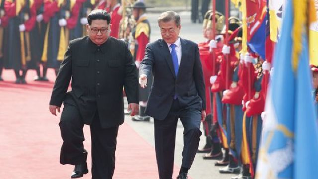 Coreea de Nord, Coreea de Sud și forțele ONU au convenit asupra retragerii armelor de la frontieră