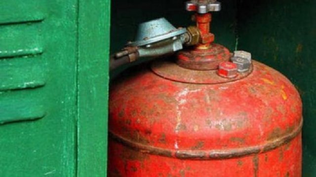 Unitățile de comerț ambulant care se folosesc ilegal buteliile cu gaz lichefiat vor fi evacuate 