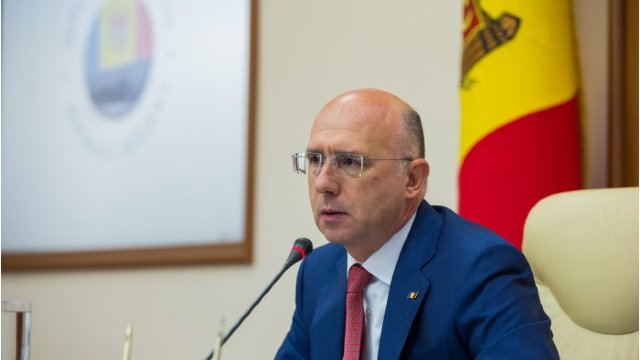 Pavel Filip pleacă în Belarus, în timp ce Igor Dodon – la Moscova