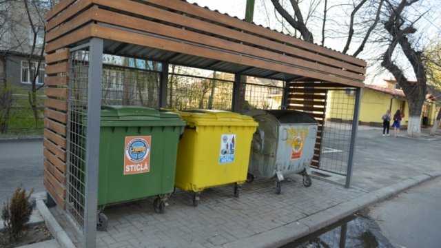 Școlile sunt chemate să participe la un proiect de colectarea separată a deșeurilor 