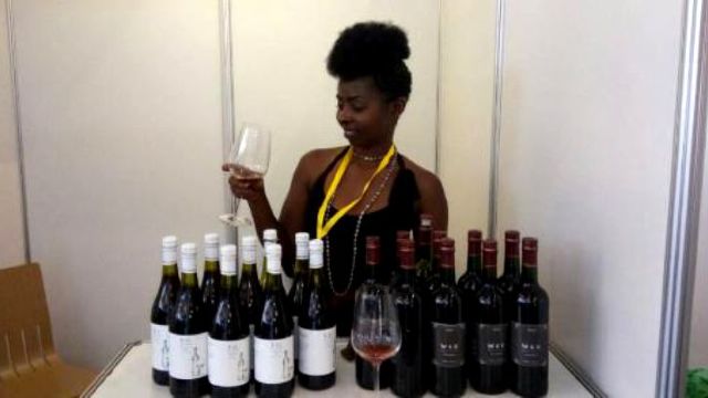 Țara în care se fabrică vinul din sfeclă roșie, băutură care devine din ce în ce mai populară