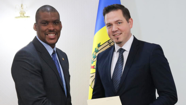 Șeful diplomației moldovenești i-a urat bun venit noului Ambasador al SUA în țara noastră 