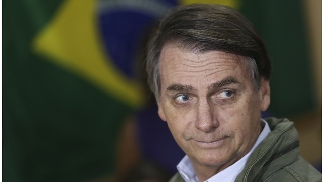 Președintele brazilian nu va participa la un summit pe tema incendiilor de vegetație din Amazon
