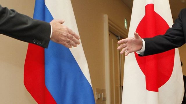 Japonia și Rusia vor discuta despre un tratat de pace după o dispută teritorială de 70 de ani