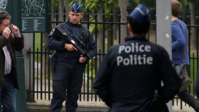 Belgia | Un ofițer a fost atacat cu un cuțit
