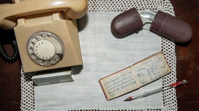 S-a lansat Ferestroica, primul muzeu privat despre viața de familie în comunism