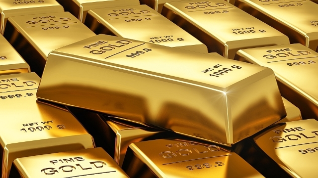 Rezervele de aur | Zeci de mii de tone în subteran și milioane de tone în apa mărilor