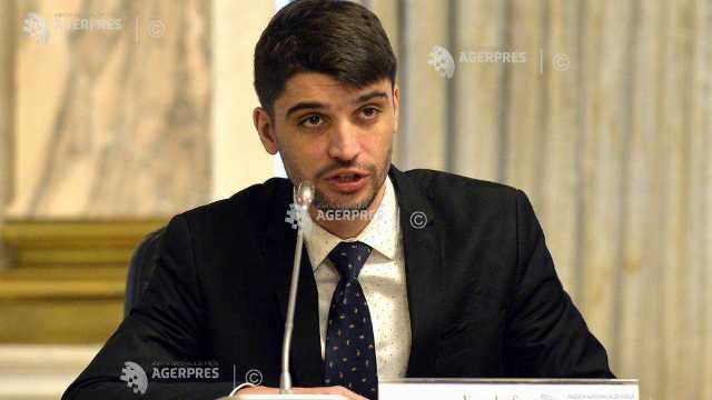 Secretarul de stat pentru Românii de Pretutindeni a discutat cu tinerii basarabeni dezvoltarea unor programe