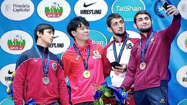 Maxim Saculțan, medaliat cu bronz la mondialele de lupte printre tineret