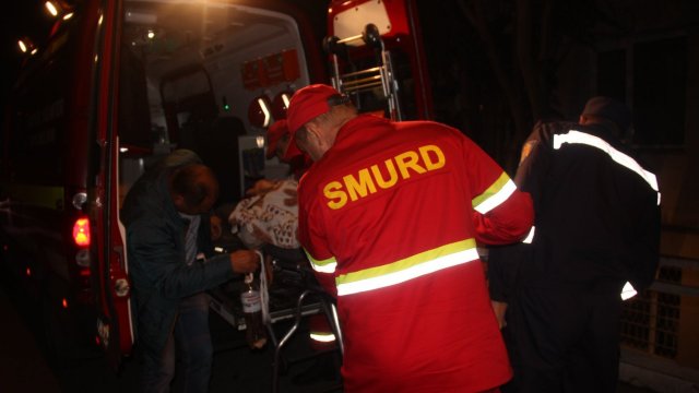 O nouă intervenție SMURD. Un pacient aflat în stare gravă a fost transportat la București