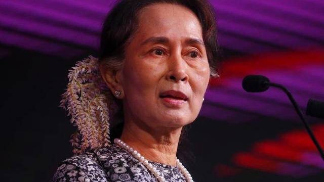 Amnesty International i-a retras liderei din Myanmar cel mai prestigios premiu al său pentru drepturile omului