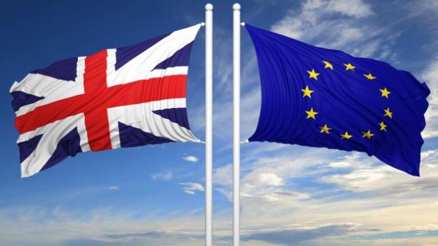 UE și Marea Britanie au încheiat un proiect de acord privind Brexitul