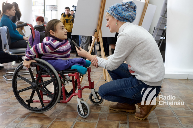 Ziua internațională a persoanelor cu dizabilități | Aliona Mîrza: „Eu pot, eu cred în mine. Dacă eu pot, atunci și alții pot!” (VIDEO)