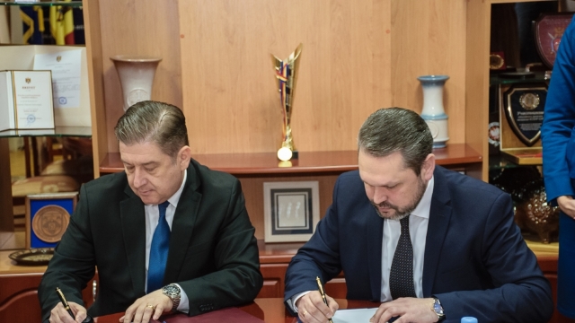 Guvernele R.Moldova și României au semnat un acord de cooperare în domeniul prevenirii și combaterii corupției