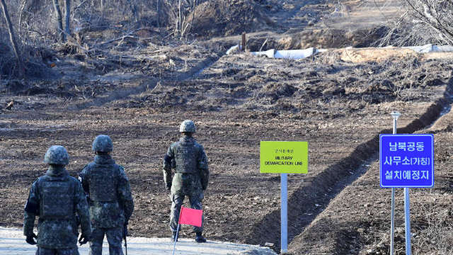 Un militar nord-coreean a reușit să dezerteze în Coreea de Sud, peste frontiera militarizată. Trump vrea un nou summit cu Kim Jong-Un