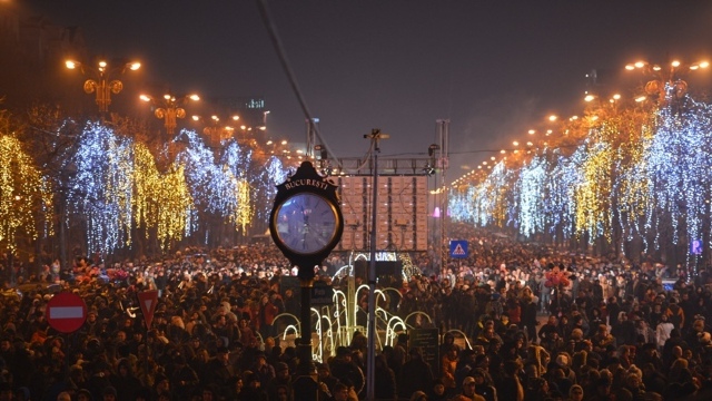 Revelion Centenar în Piața Constituției din București