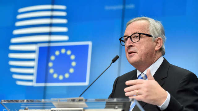 Jean-Claude Juncker laudă moneda europeană la împlinirea a douăzeci de ani