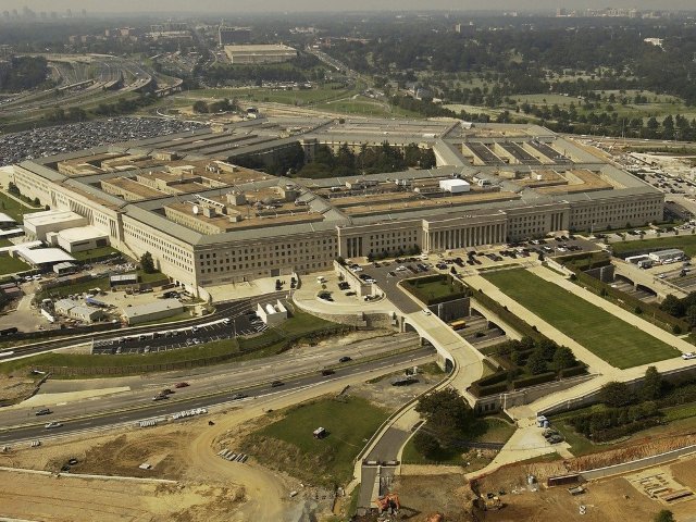 SUA | Al treilea oficial de rang înalt de la Pentagon demisionează după decizia de retragere a trupelor din Siria