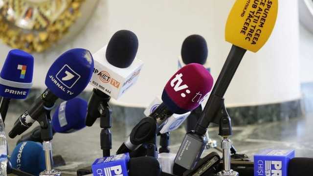 RAPORT | Mass media au tratat masiv activitățile electorale înaintea lansării campaniei