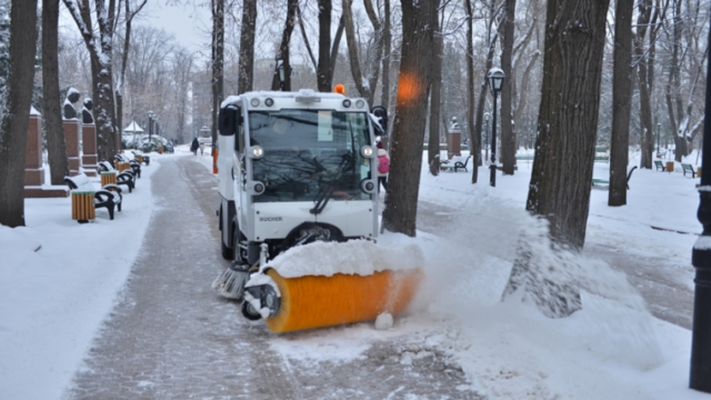 Primăria Chișinău | Nu sunt străzi închise, iar transportul public circulă pe toate rutele municipale