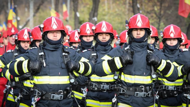 Merg prin nămeți sau prin mlaștini. Cum arată cele 24 de autoturisme de intervenție specială pentru salvatori (foto)