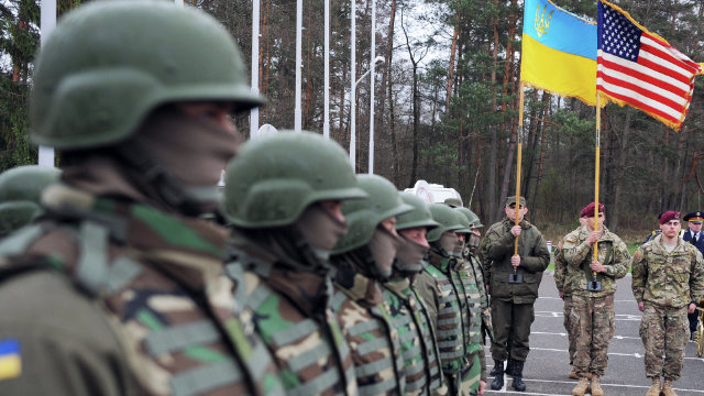 Kievul asigură că toate armele și echipamentele achiziționate pentru armata Ucrainei corespund standardelor NATO