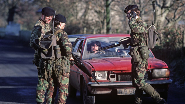 Amenințare cu sute de polițiști irlandezi la frontieră, dacă Regatul Unit părăsește UE fără un acord
