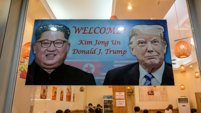 Președintele Statelor Unite, Donald Trump, a sosit în această după amiază la Hanoi