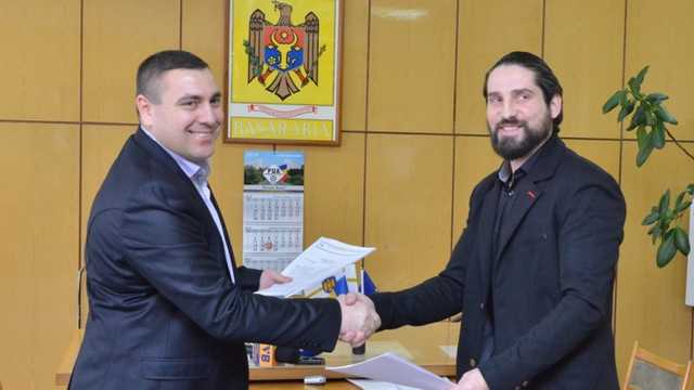 Contractul cu firma off-shore privind furnizarea celor 31 de autobuze a fost semnat, anunță Primăria Chișinău