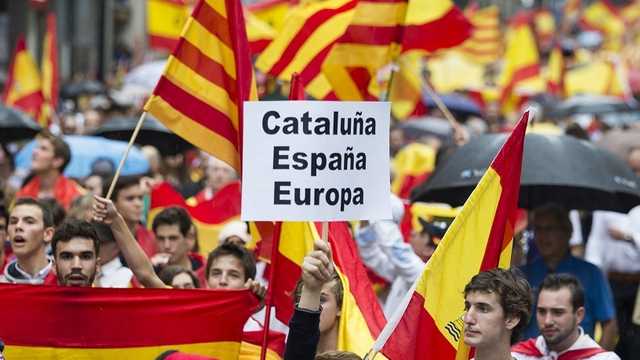 La Madrid a început procesul în care 12 separatiști catalani sunt acuzați de rebeliune, răzvrătire și deturnare de fonduri