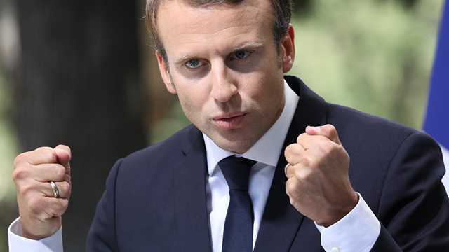 Macron ar putea organiza un referendum privind reducerea numărului de parlamentari, pentru a ieși din criza 