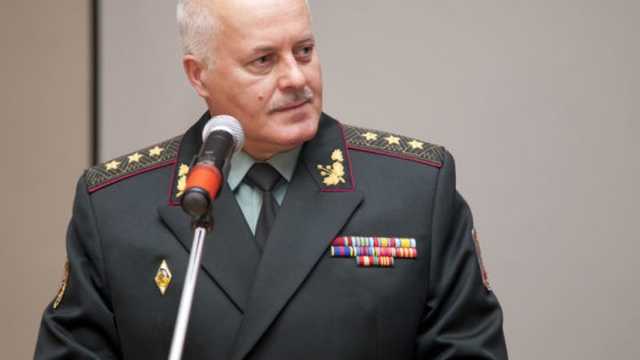 Fost șef al armatei ucrainene, reținut pentru înaltă trădare