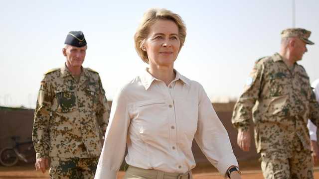 Agresiunea militară rusă împotriva Ucrainei a schimbat cursul Europei, recunoaște ministrul german al Apărării