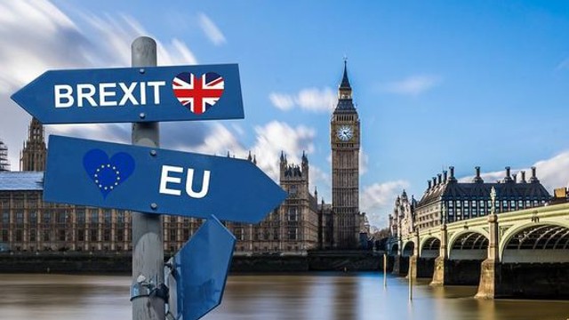 Ieșirea Marii Britanii din UE va trebui AMÂNATĂ chiar dacă Acordul Brexit va fi aprobat, potrivit negociatorului-șef european