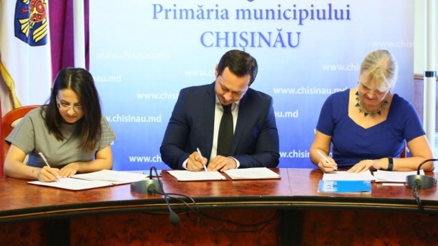 Primăria municipiului Chișinău, UNICEF și Alianța ONG-urilor au semnat un Memorandum în domeniul protecției sociale a copilului și familiei 