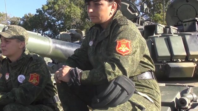 O separatistă din Donbas, fost comandant al unei divizii de tancuri a teroriștilor, s-a predat forțelor Kievului