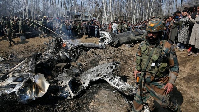 Pakistanul va elibera un pilot indian, capturat acum câteva zile, „un gest de pace” pentru detensionarea situației între cele două puteri nucleare