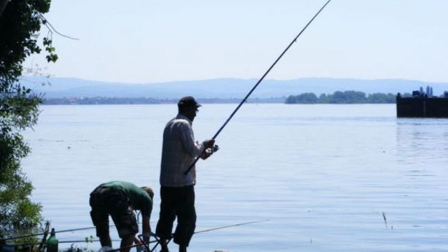 Perioada de prohibiție a pescuitului în râul Nistru va avea loc, pe ambele maluri concomitent, timp de două luni