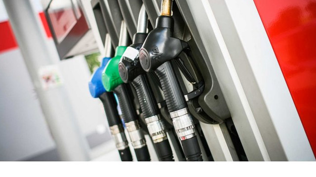 Petroliștii au ieftinit carburanții la numai două zile după aprobarea noii metodologii