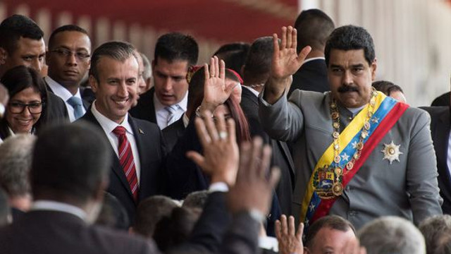 SUA amenință cu sancțiuni entitățile care vor oferi susținere financiară lui Nicolas Maduro