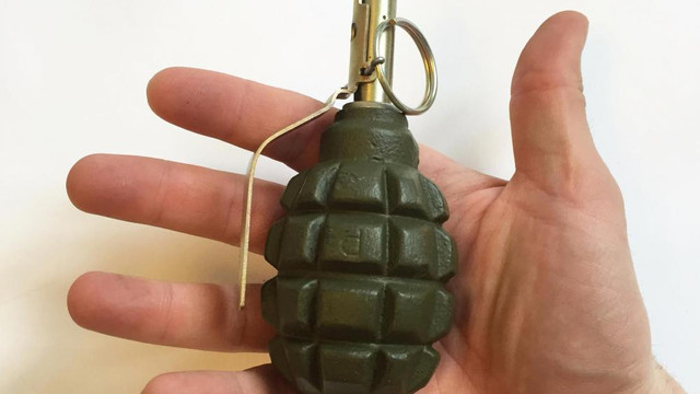 Un individ a detonat o grenadă de luptă într-o tabără de odihnă din raionul Ialoveni, unde se afla împreună cu alte 12 persoane