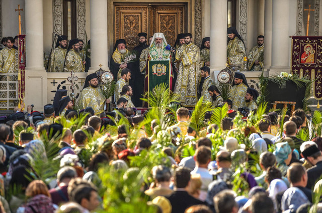 DOCUMENTAR | Duminica Floriilor – Intrarea Domnului în Ierusalim. Tradiții la români și în lume