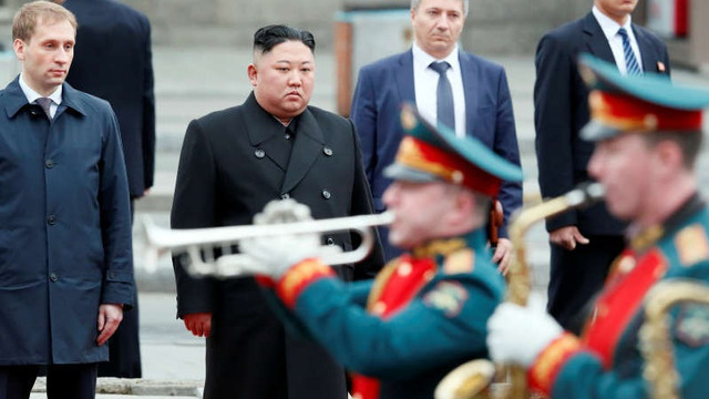 Liderul nord-coreean a sosit la Vladivostok, unde se va întâlni cu președintele rus Vladimir Putin