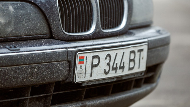 Peste 100 de automobile cu numere transnistrene, eliminate din circulație pe drumurile din Republica Moldova