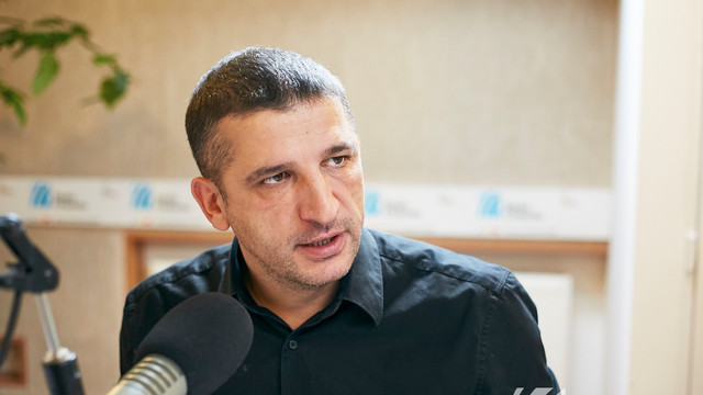 Vlad Țurcanu: Se întârzie momentul formării coaliției, pentru că se identifică un compromis care să nu producă prea multe daune socialiștilor