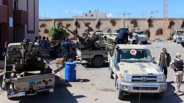 Libia | Peste 120 de morți și 560 de răniți în luptele pentru capitala Tripoli, potrivit OMS